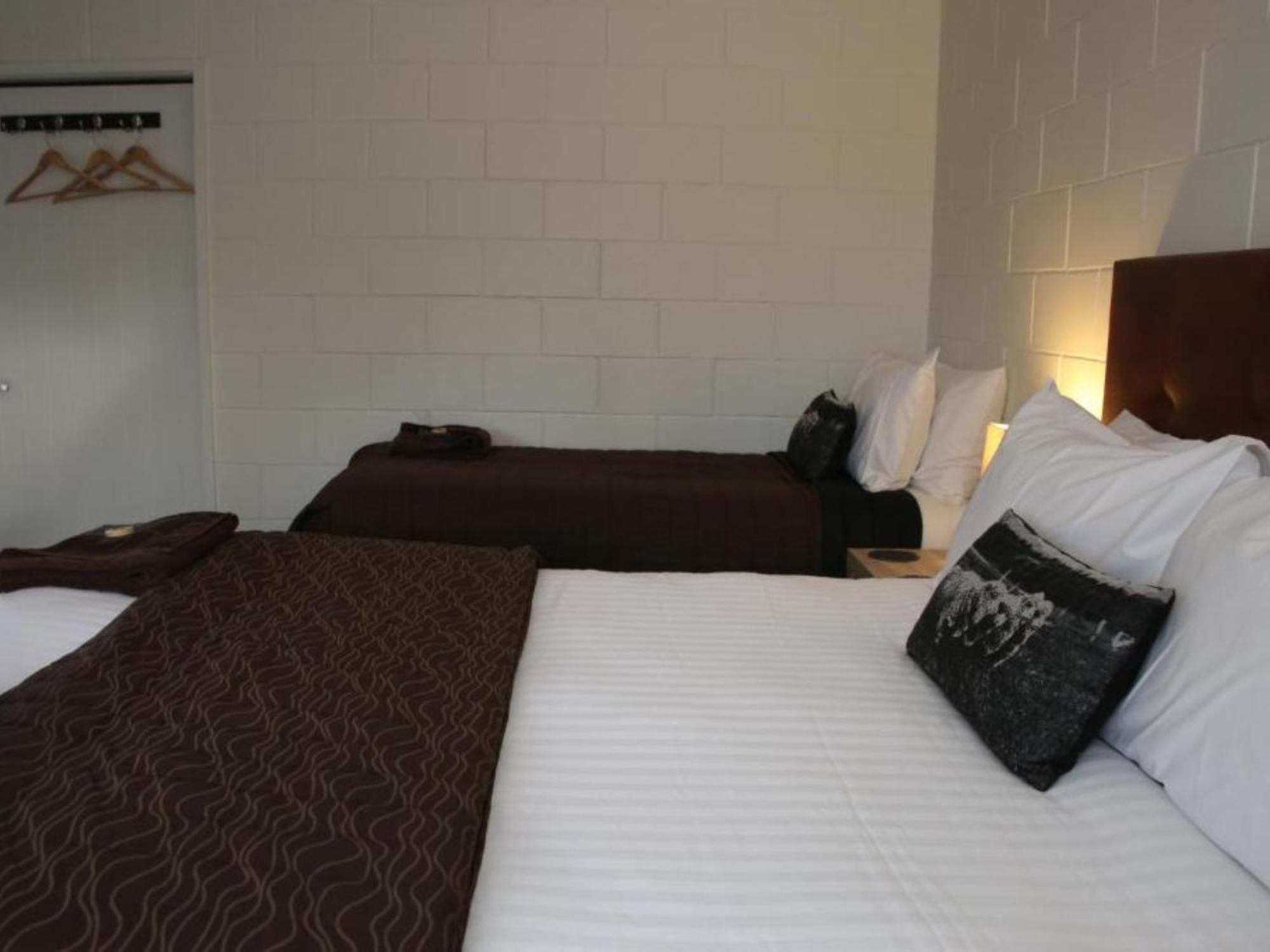 Mackenzie Motels Fairlie Room photo